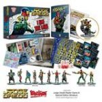659910001_Judge-Dredd-Starter-Game-and-special-miniature2_Resized_compact