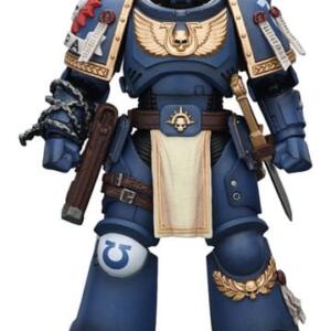 Warhammer 40,000 Action Figure Ultramarines Titus with Laurels of Victory 13 cm